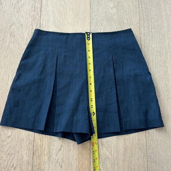BCBG MaxAzria Navy Blue Skort - Picture 9 of 11